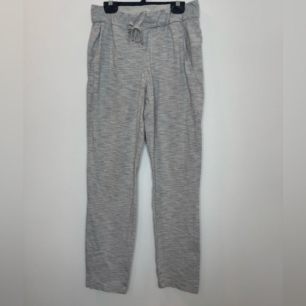 Lululemon Pants On the Fly Size 2 Women Wee Are From Space Nimbus Luxtreme Gray